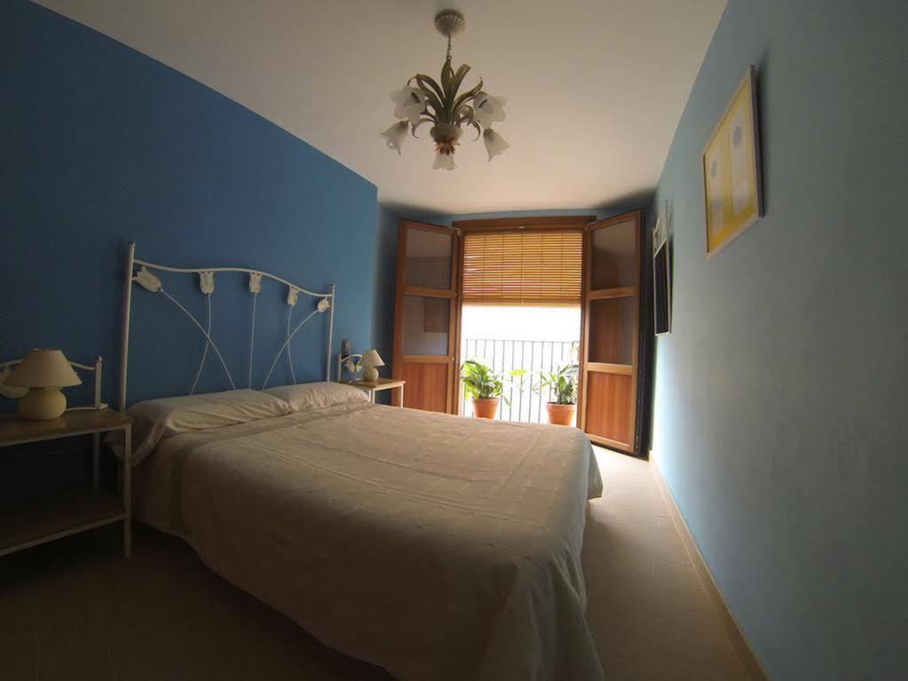 Casa Lucia Villa Requena Luaran gambar